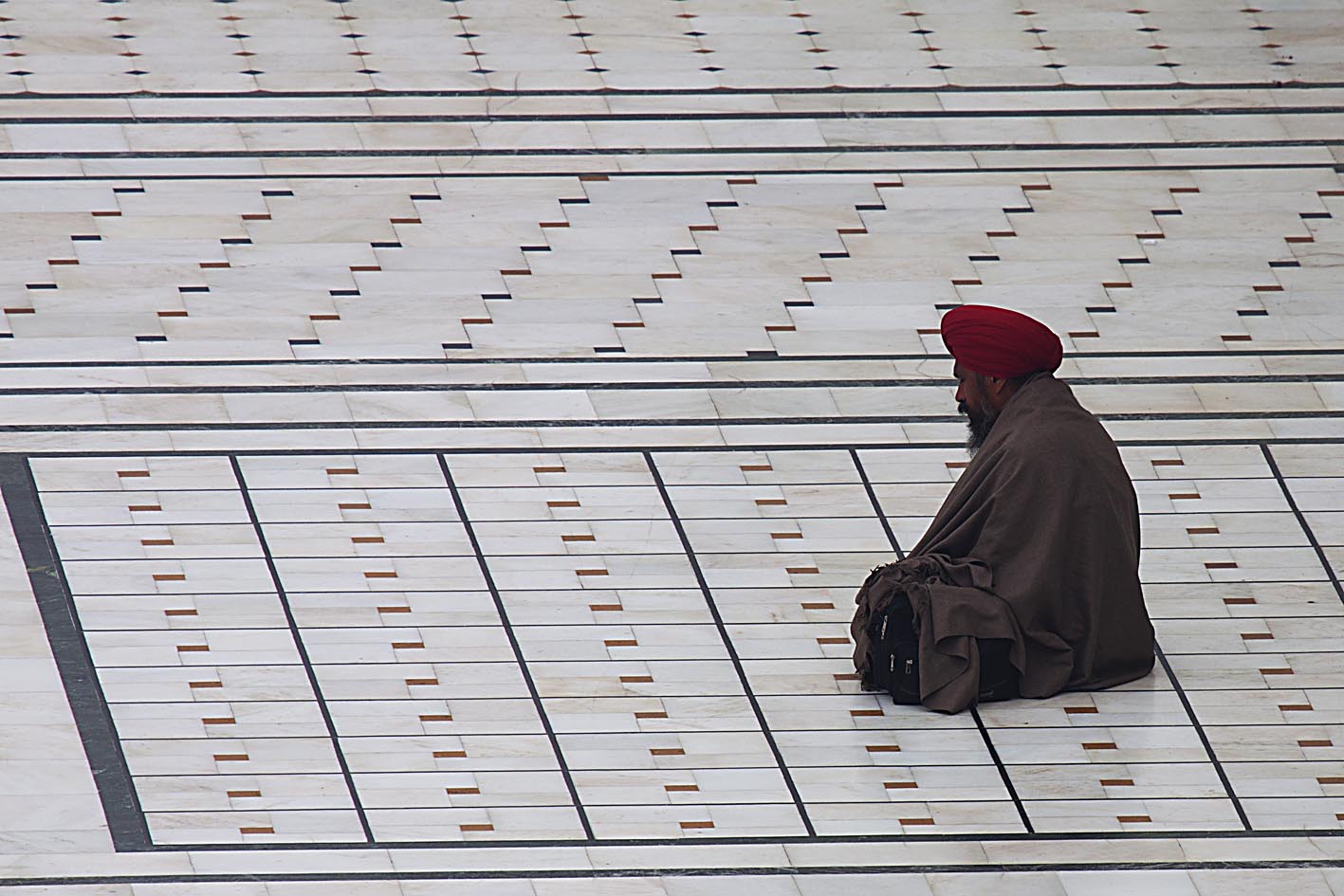 Seekers at Golden Temple